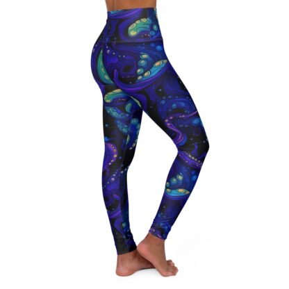 Octopus tentacles - purple and blue - High Waisted Yoga Leggings